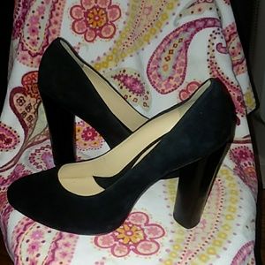 BOUTIQUE 9 BLACK SUEDE